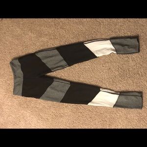 Yoga pants/ High-rise Legging